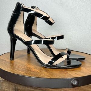 375. Pelle Moda Patent Leather Stiletto Heels 8M